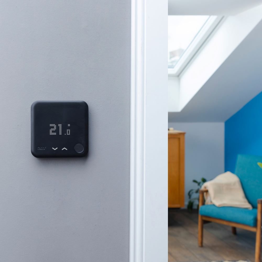 Wireless Smart Thermostat Starter Kit V3+ (for Combi Boilers) Black Edition